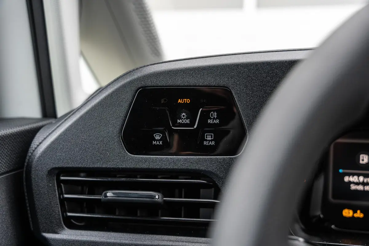 2.0 TDI 75pk Comfort | Trekhaak | Airco