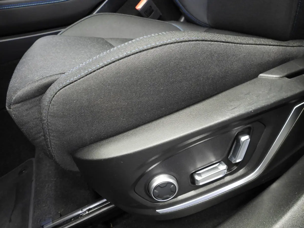 1.5 PHEV BlackLine ZWARTE HEMEL/360CAM/SCHUIFDAK/LED/20"LMV!