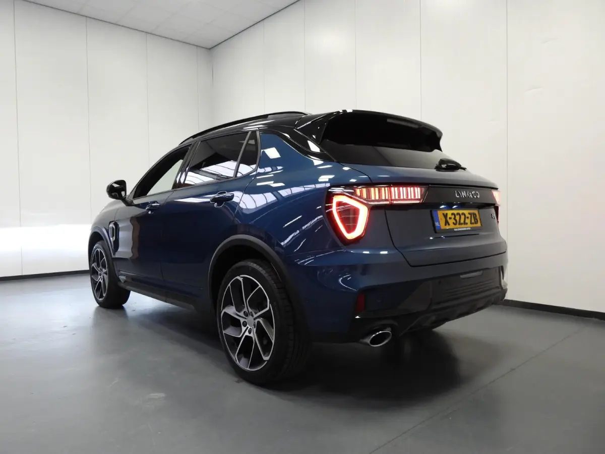 1.5 PHEV BlackLine ZWARTE HEMEL/360CAM/SCHUIFDAK/LED/20"LMV!