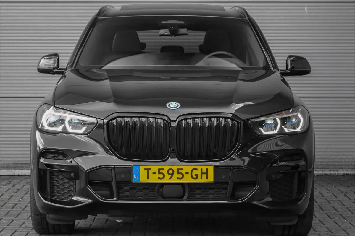 xDrive45e High Executive M-Sport Pano Laser ACC HUD Keyless 22"