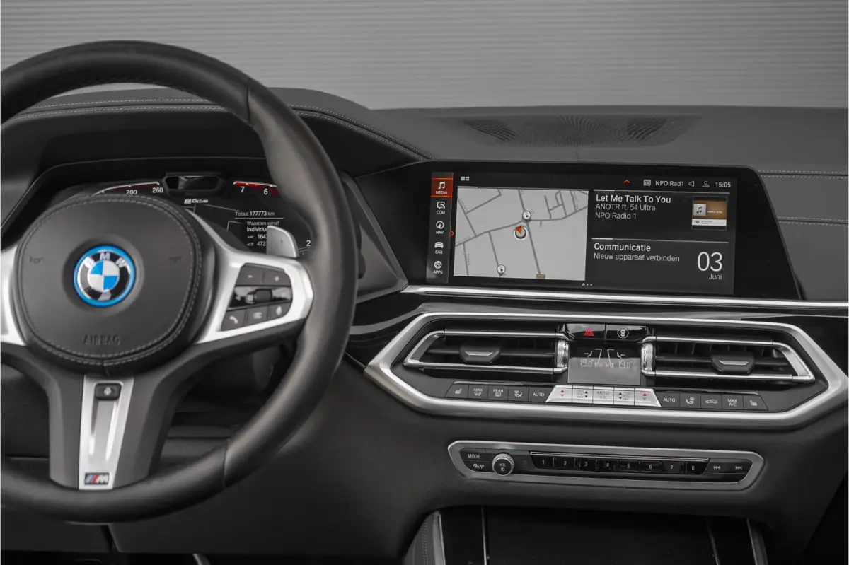 xDrive45e High Executive M-Sport Pano Laser ACC HUD Keyless 22"