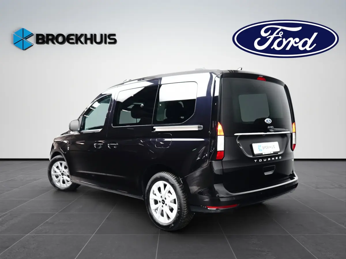 Plug-In Hybride Titanium 150pk | Virtual cockpit | Navi | Adaptive cruise | All season | 2026 auto! |