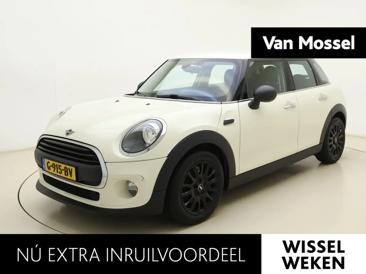 1.5 One Business Edition | Airco | Lichtmetalen Velgen | Parkeersensoren | Keyless |