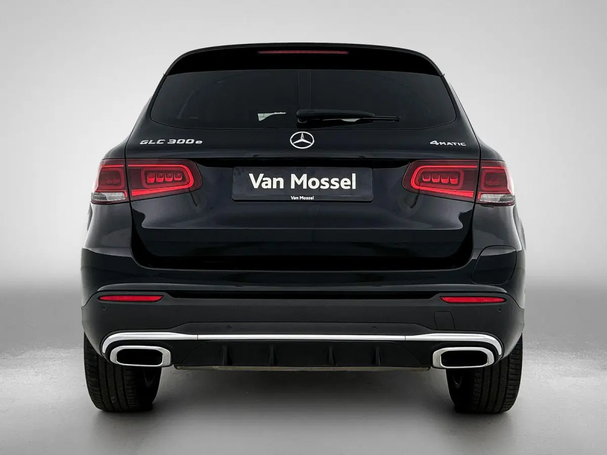 4MATIC AMG Line | 360 CAMERA | HEAD-UP | SFEERVERLICHTING | APPLE CARPLAY / ANDROID AUTO | NAVIGATIE | STOELVERWARMING |