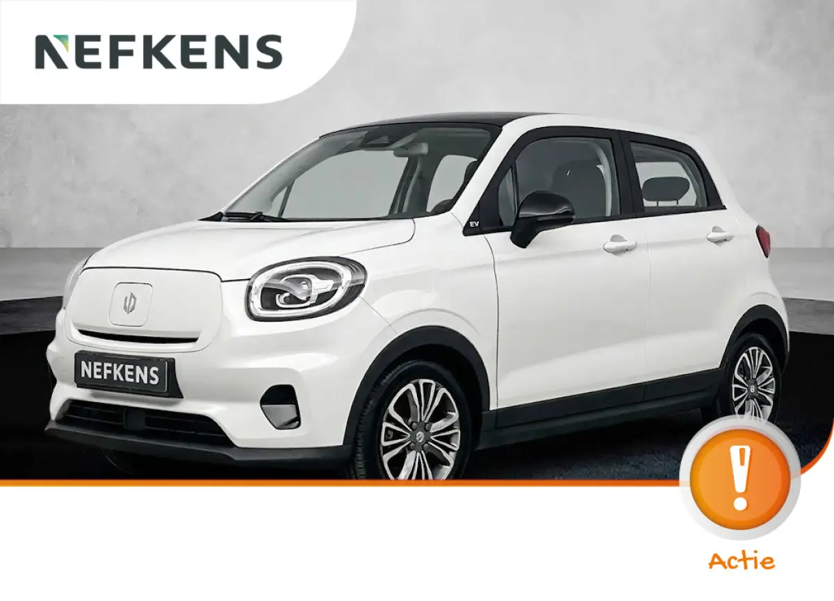 Design 37.3 kWh Voorraad actie! | Achteruitrijcamera | Navigatiesysteem | Panoramadak | Light White | Lichtmetalen velgen