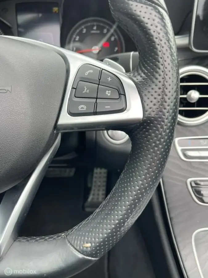 180 Premium Plus Stoel/Nekverw. AMG
