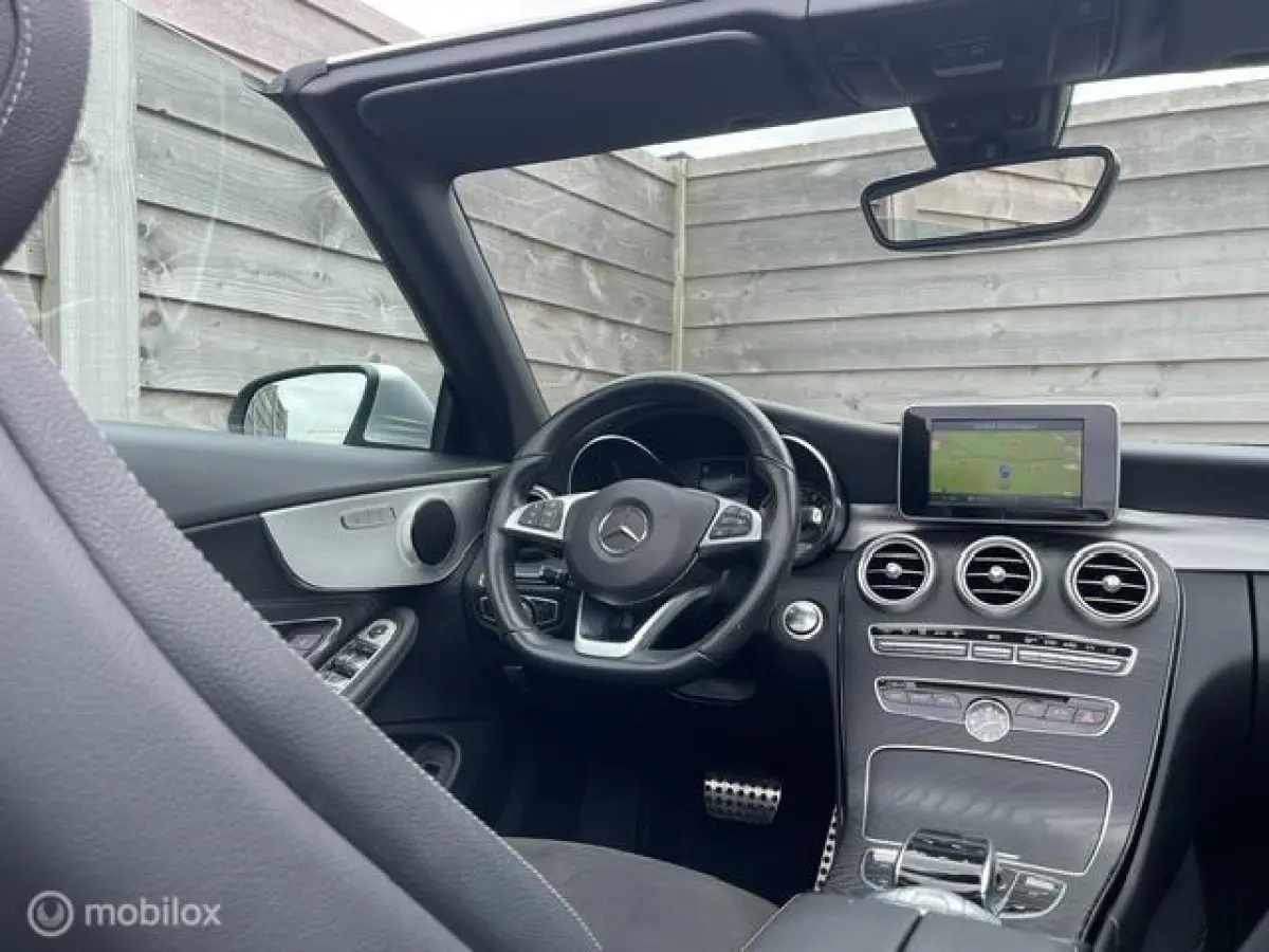 180 Premium Plus Stoel/Nekverw. AMG