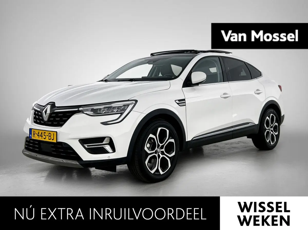 1.6 E-Tech Hybrid 145 Intens | Automaat | Apple Carplay/Android Auto | Panoramadak | Achteruitrijcamera | Parkeersensoren | Adaptief Cruise Control |