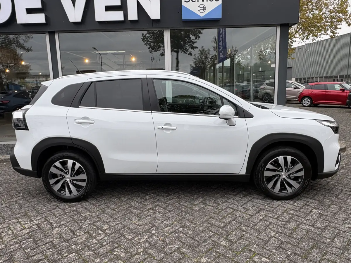1.4 Boosterjet Style Smart Hybrid | Uit voorraad leverbaar | 3793 | €2.000,- voordeel |