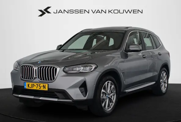 xDrive30e Panoramadak Merino Leder Apple CarPlay Achteruitrijcamera