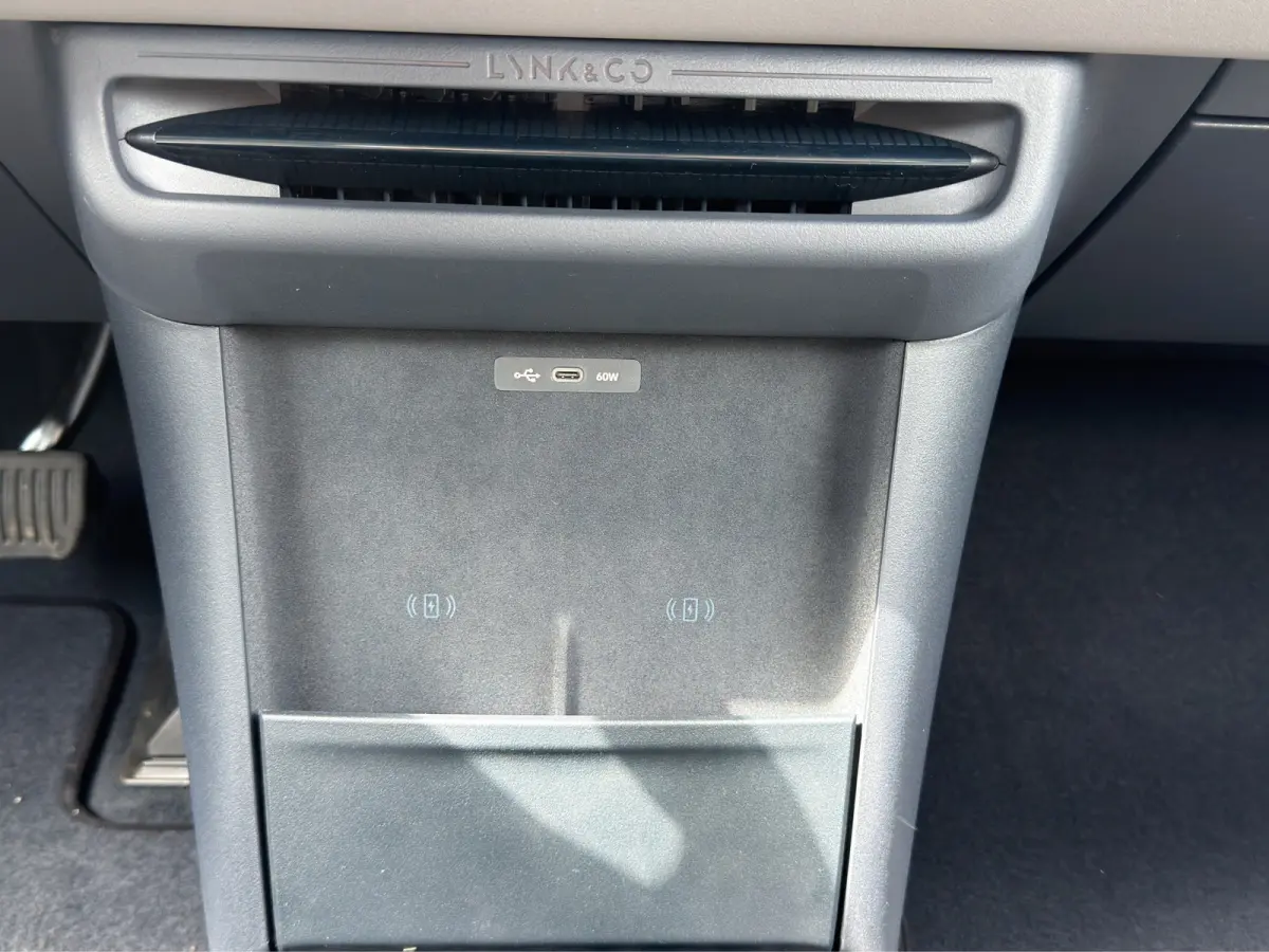 66 kWh More MY27! | 22 kW lader | 360 Camera | Memory seats | High end audio | Apple Carplay/Android Auto |