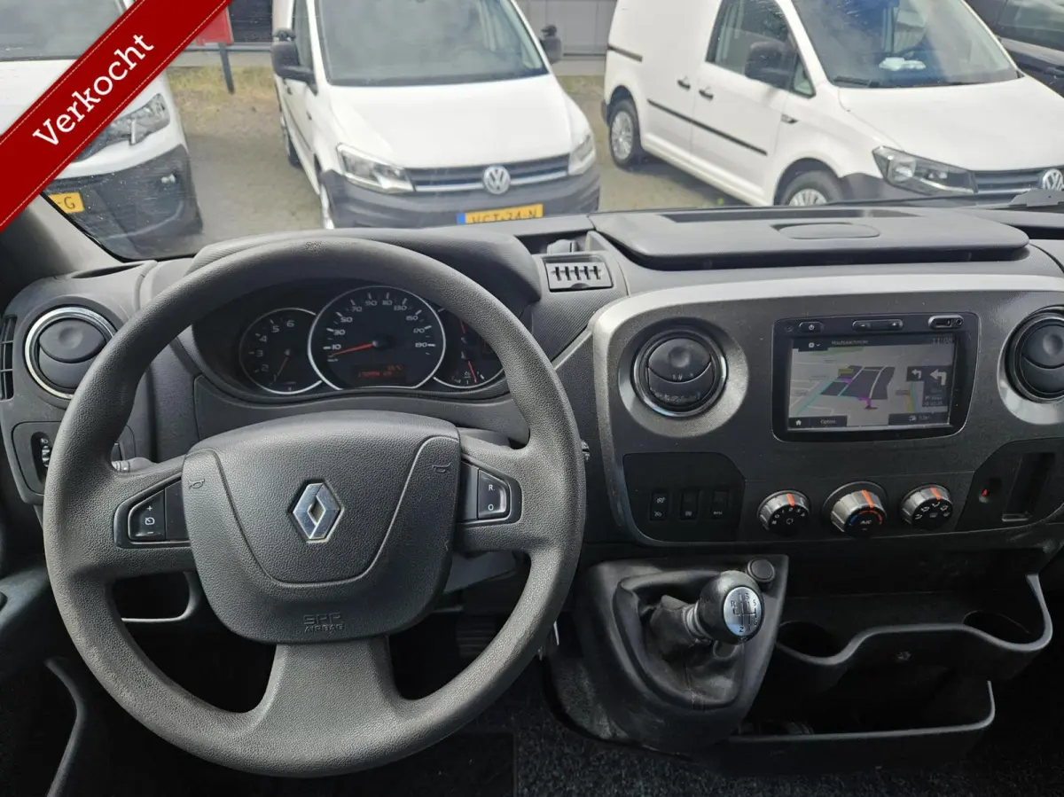 2.3 dCi L3H2 Airco 145 PK Navi 3-zits Cruise