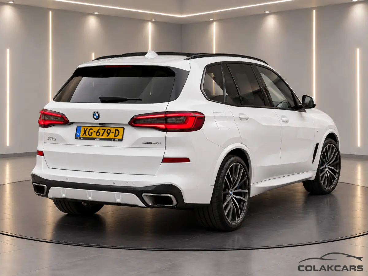 xDrive40i High|M-pakket|NAP|Pano|360|Trekh|Garantie!