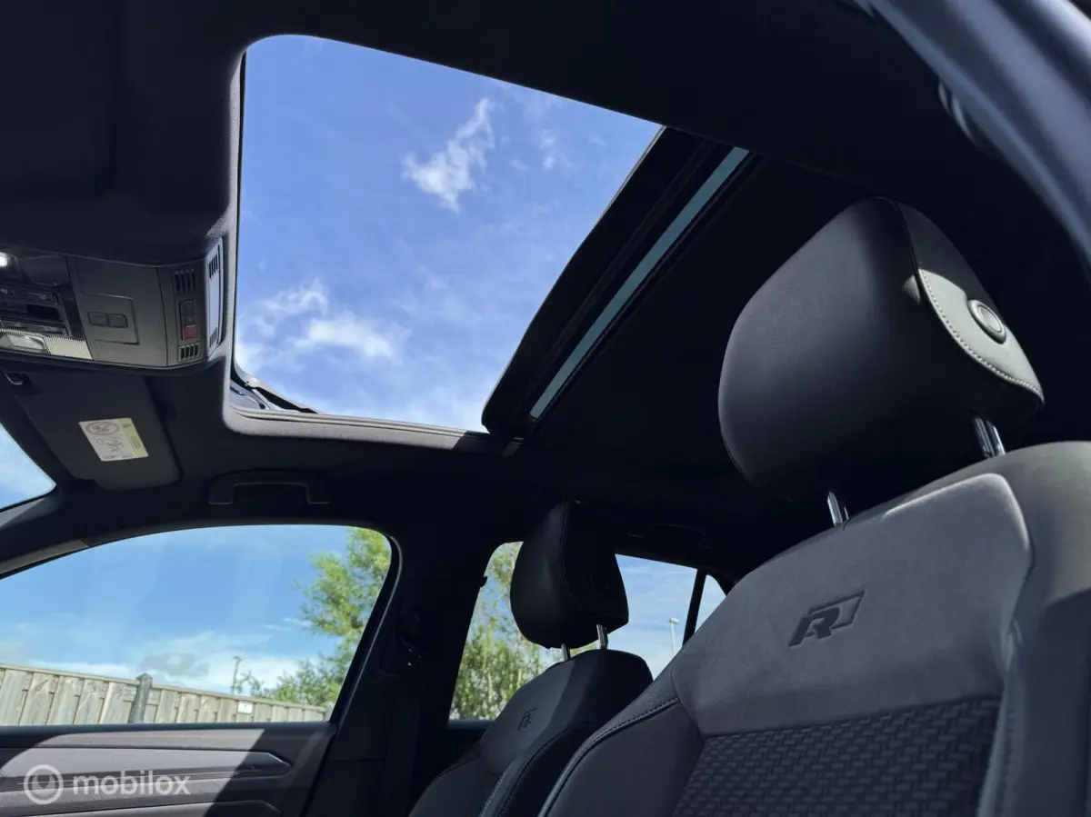 1.5 TSI Sport Business R|pano|DSG|Dig. cockpit|19 inch