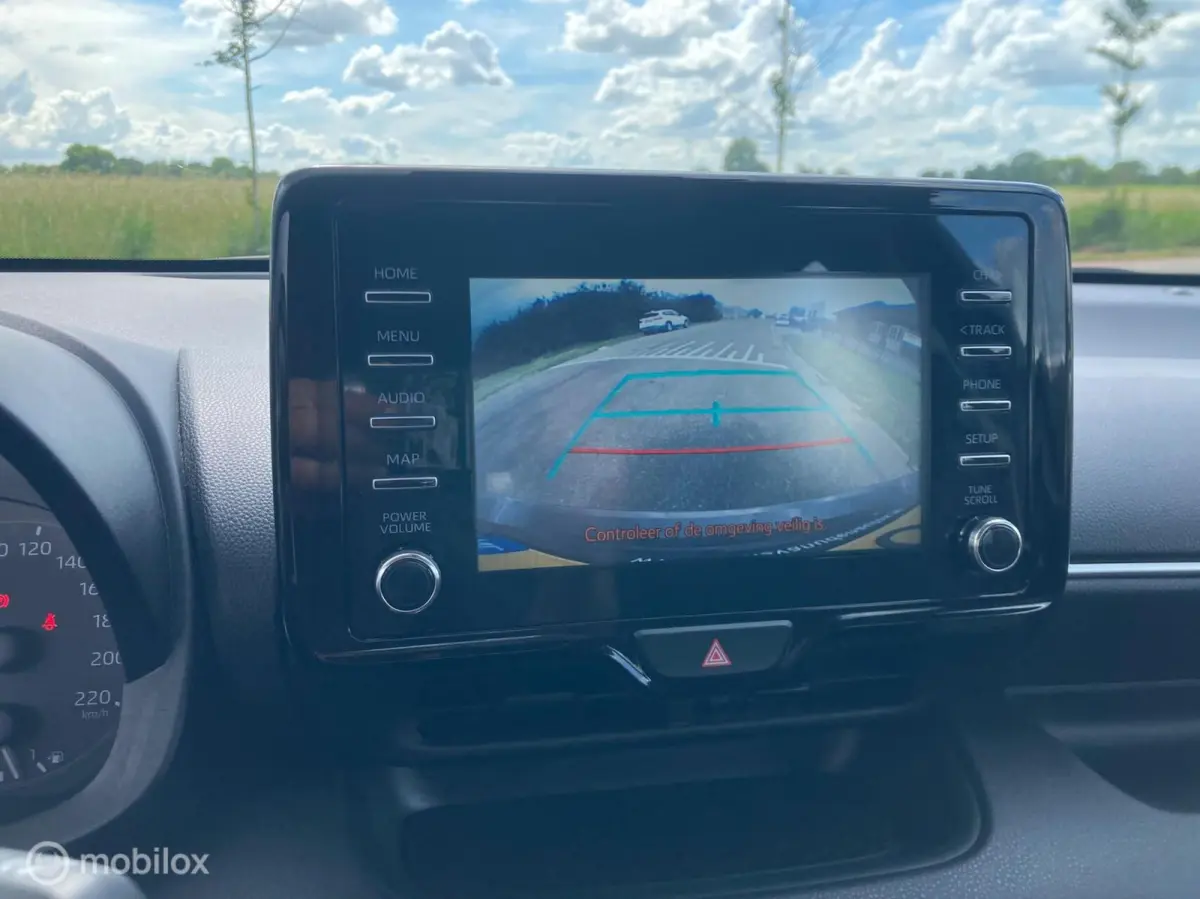 1.5 VVT-i Active 5 deurs airco camera carplay