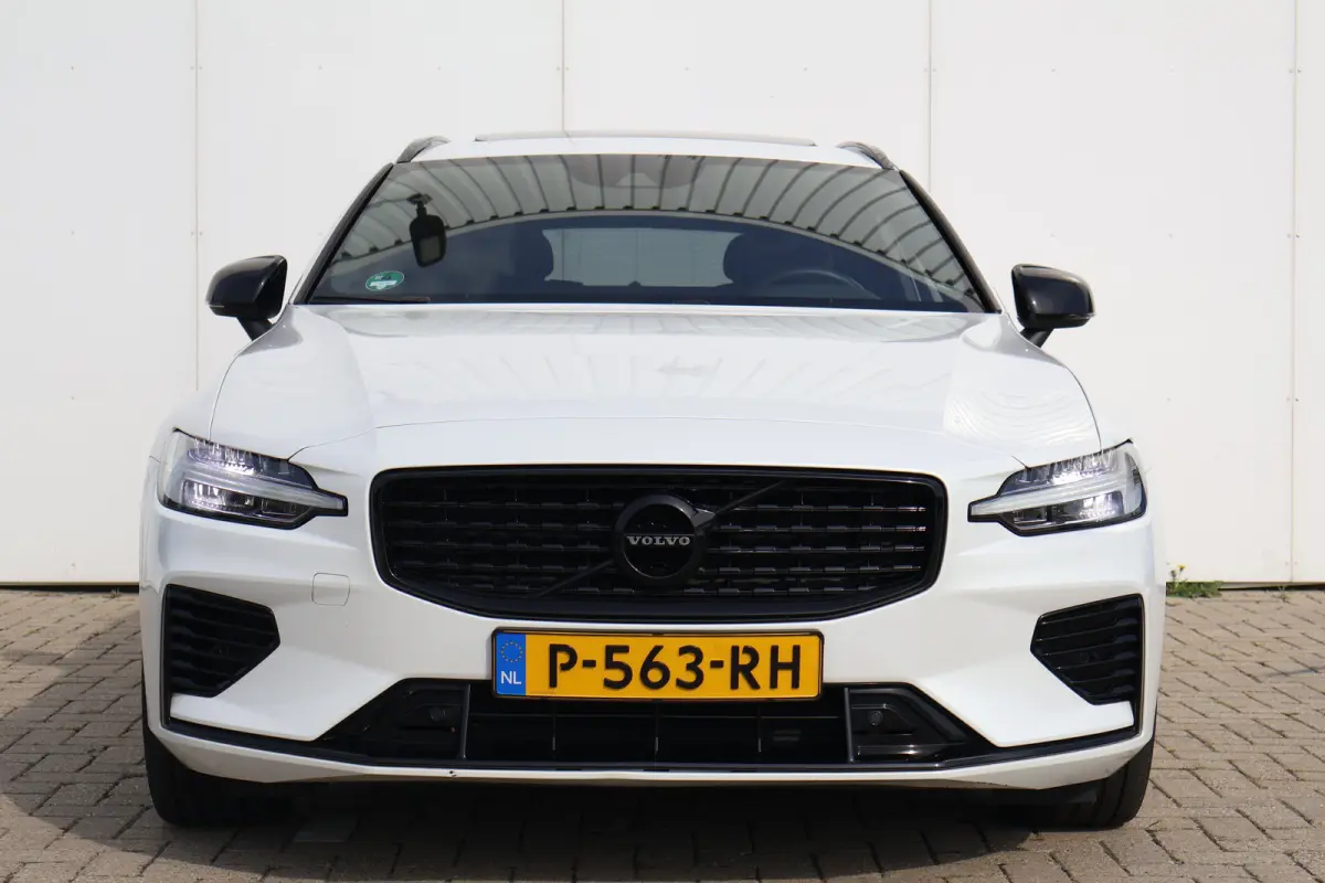 2.0 T6 Plug-in hybrid AWD Plus Dark | Long Range | VolvoSelekt! | R-Design