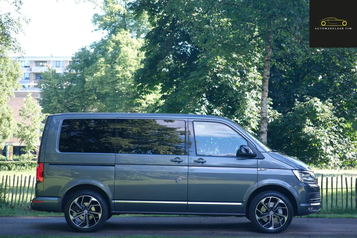 transporter VW Multivan T6 2.0 TDI 199PK DSG Highline | 7P | ACC | LED | Elek. deur | Trekhaak