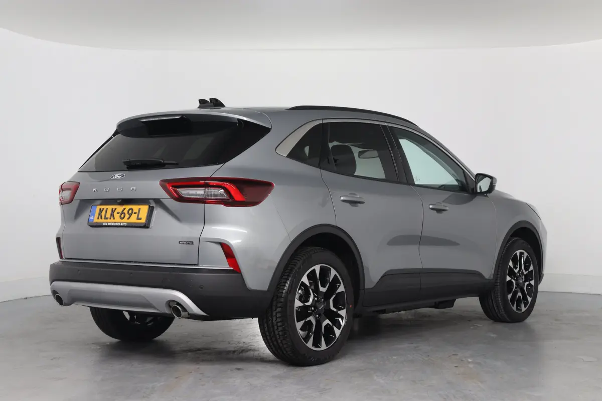 2.5 PHEV Titanium | Elektrische Trekhaak | Winter Pack | Adaptieve Cruise Control | 360* Camera | Keyless |