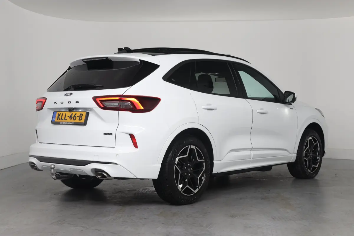 2.5 PHEV ST-Line | Trekhaak | Elektrisch Panoramadak | Winter Pack | Adaptieve Cruise Control | 360* Camera |