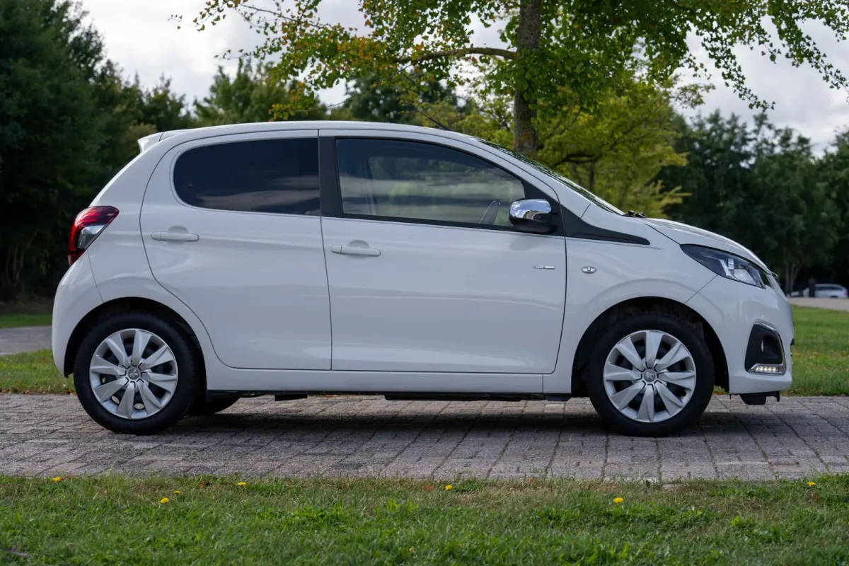 1.0 e-VTi Style 2e Eig. 70.000 km +NAP NL-auto