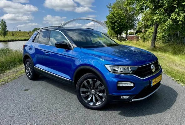 1.0 TSI Sport Business |ACC|PDC|Carplay