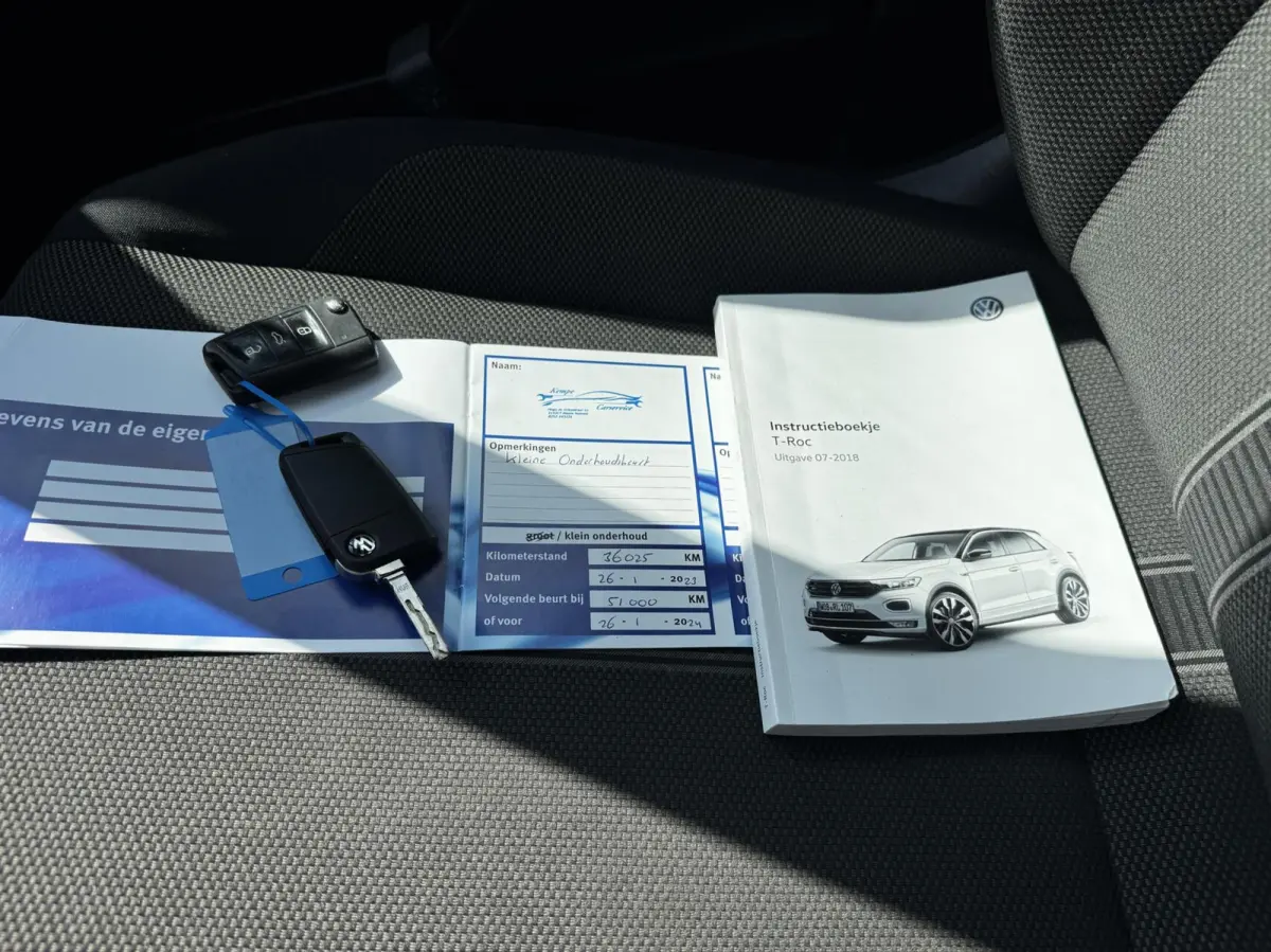 1.0 TSI Sport Business |ACC|PDC|Carplay