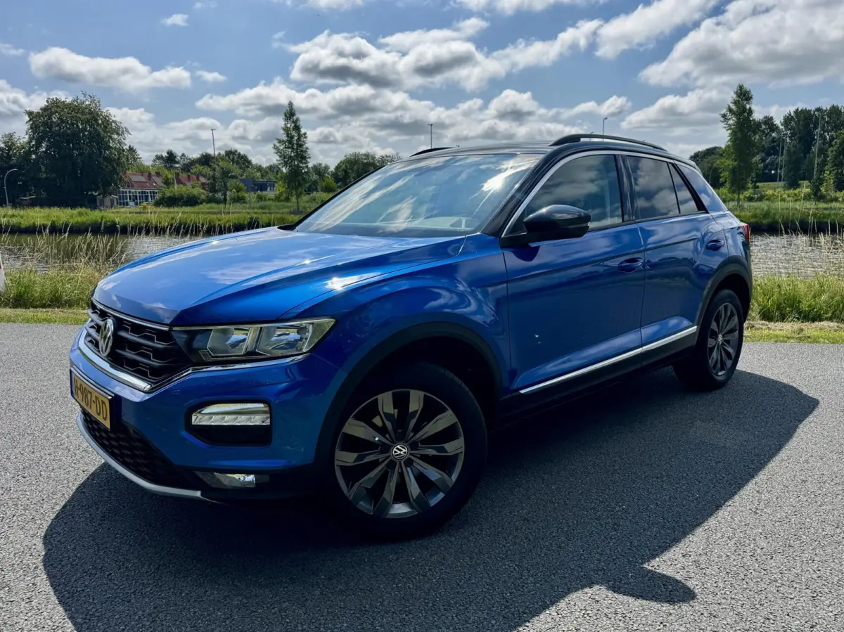 1.0 TSI Sport Business |ACC|PDC|Carplay