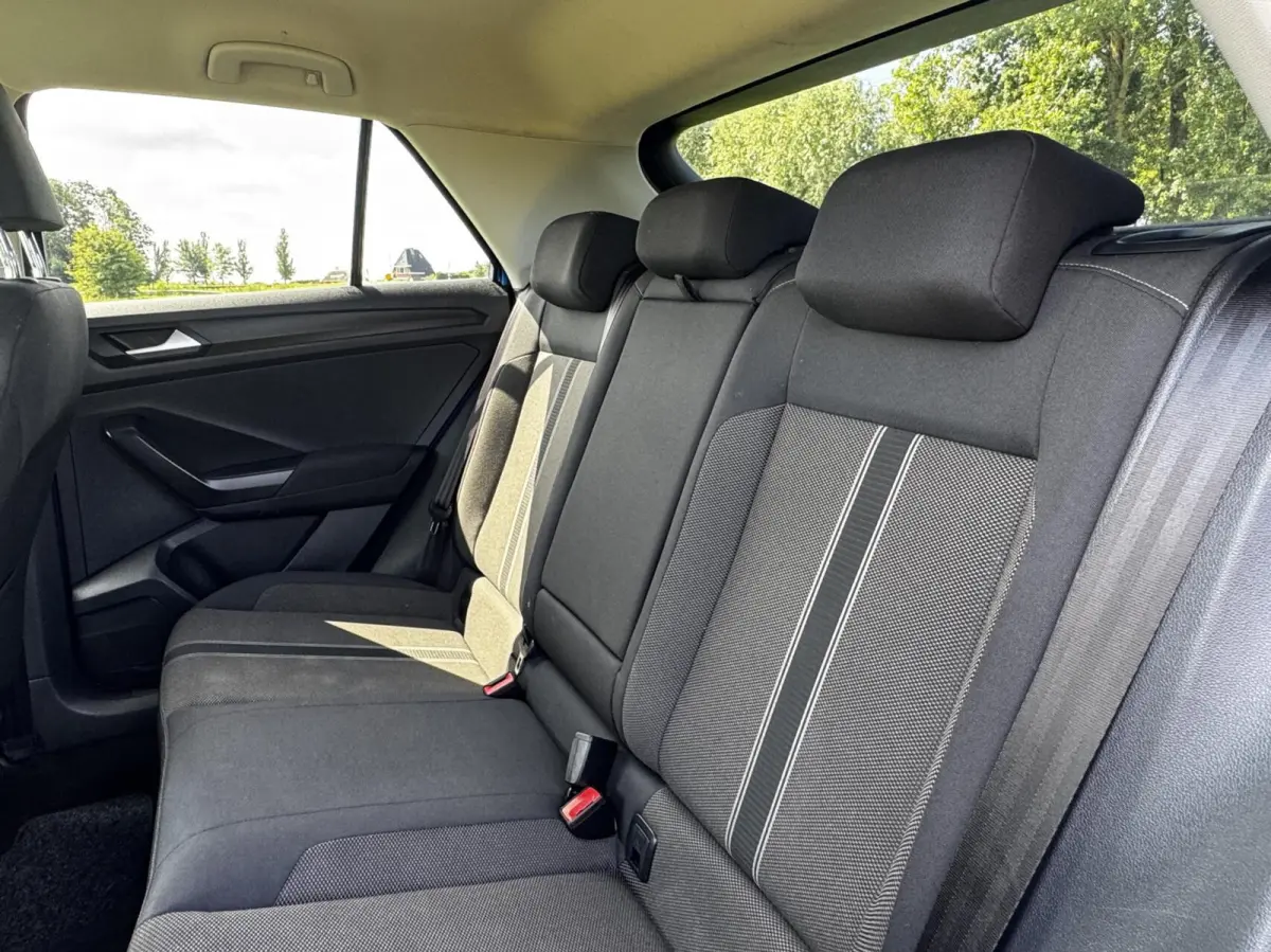 1.0 TSI Sport Business |ACC|PDC|Carplay