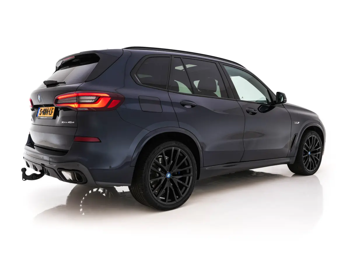 xDrive45e M-Sport-Styling High Executive (Plug-In) {SoH-91%} (INCL-BTW) *PANO | LEATHER | LASER-LED | HARMAN/KARDON | MEMORY-PACK | TOPVIEW | ADAPTIVE-CRUISE | BLINDSPOT | DIGI-COCKPIT | PRI