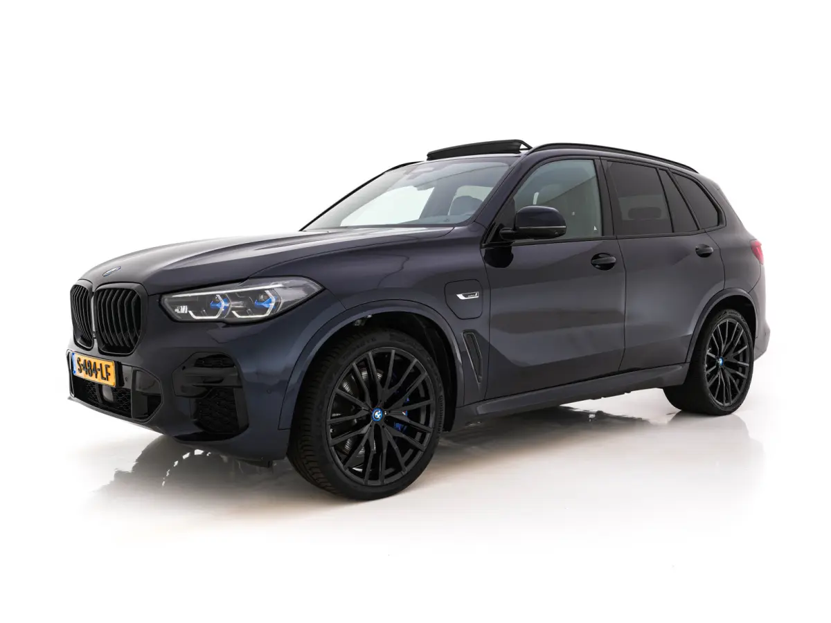 xDrive45e M-Sport-Styling High Executive (Plug-In) {SoH-91%} (INCL-BTW) *PANO | LEATHER | LASER-LED | HARMAN/KARDON | MEMORY-PACK | TOPVIEW | ADAPTIVE-CRUISE | BLINDSPOT | DIGI-COCKPIT | PRI