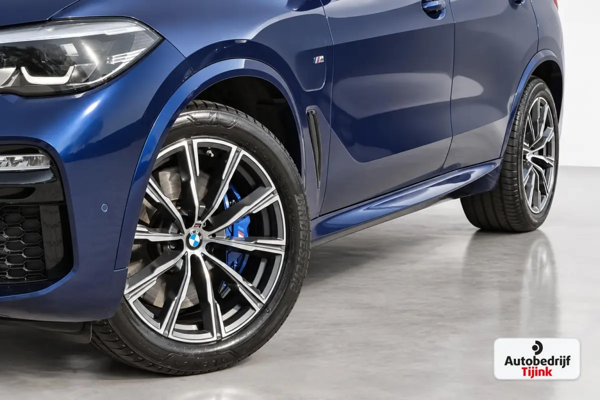 xDrive45e High Executive M-Sport | Luchtvering |  Elek. trekhaak | Safety pack | Achterasbesturing | HUD | M aerodynamica | Leder |