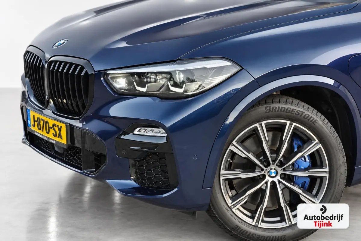 xDrive45e High Executive M-Sport | Luchtvering |  Elek. trekhaak | Safety pack | Achterasbesturing | HUD | M aerodynamica | Leder |