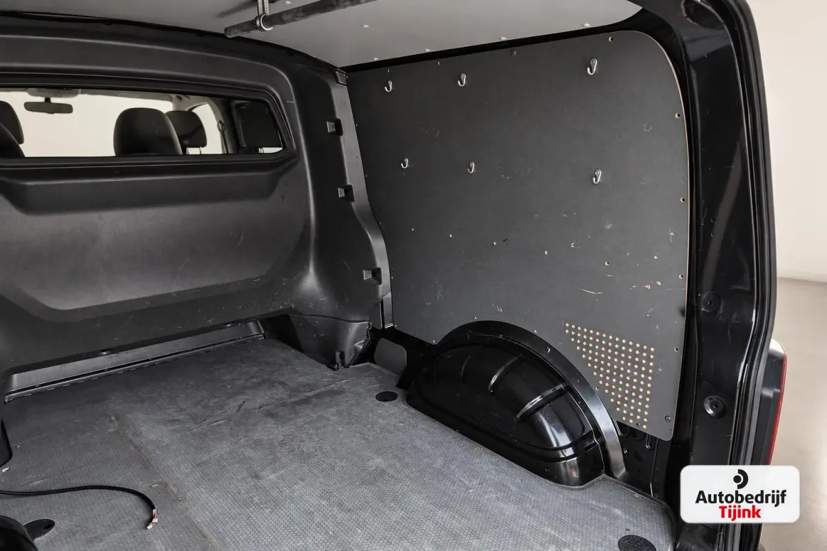 2.0 TDI 150PK 4MOTION DSG L2H1 Dubbele cabine | LED | Cruise | Camera | PDC | Marge | Standkachel | App-connect | 4X4 |