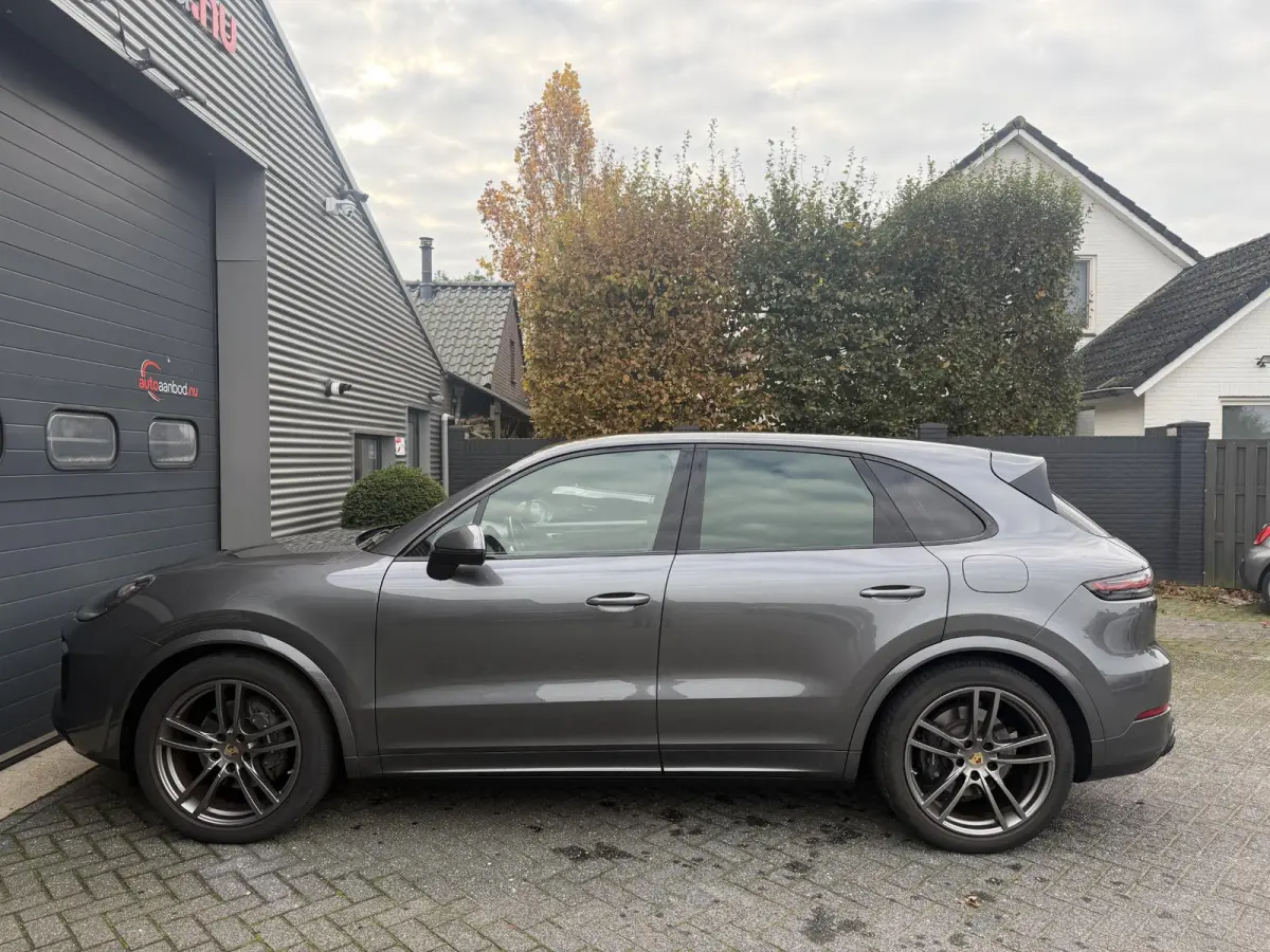 3.0 E-Hybrid Sport Chrono | 360* Camera | Luchtvering | Bose | Stoelventilatie/Verwarming | Elektrische Achterklep |