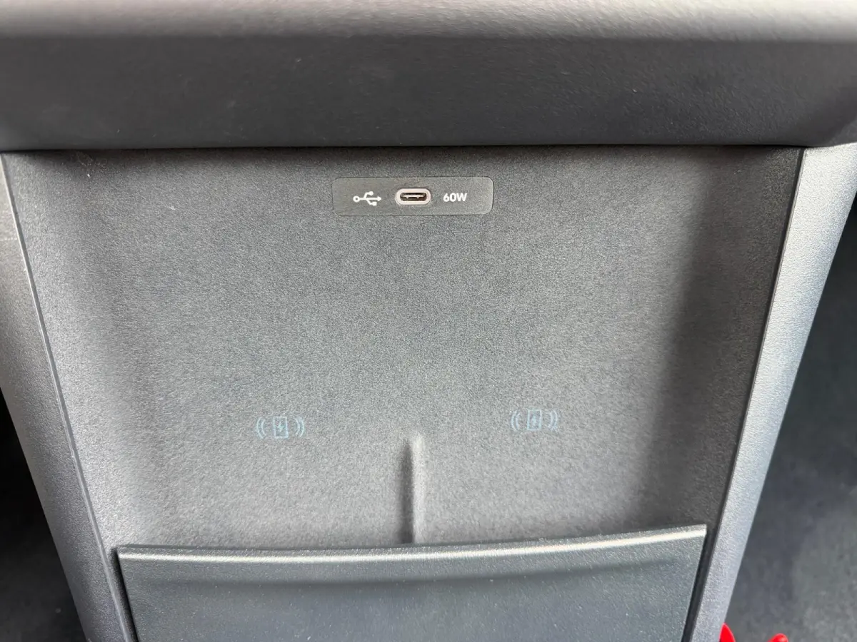 More 66 kWh 360 Camera | Panodak | Addaptive cruise control | Stuur + stoelverwarming | Rest fabrieksgarantie
