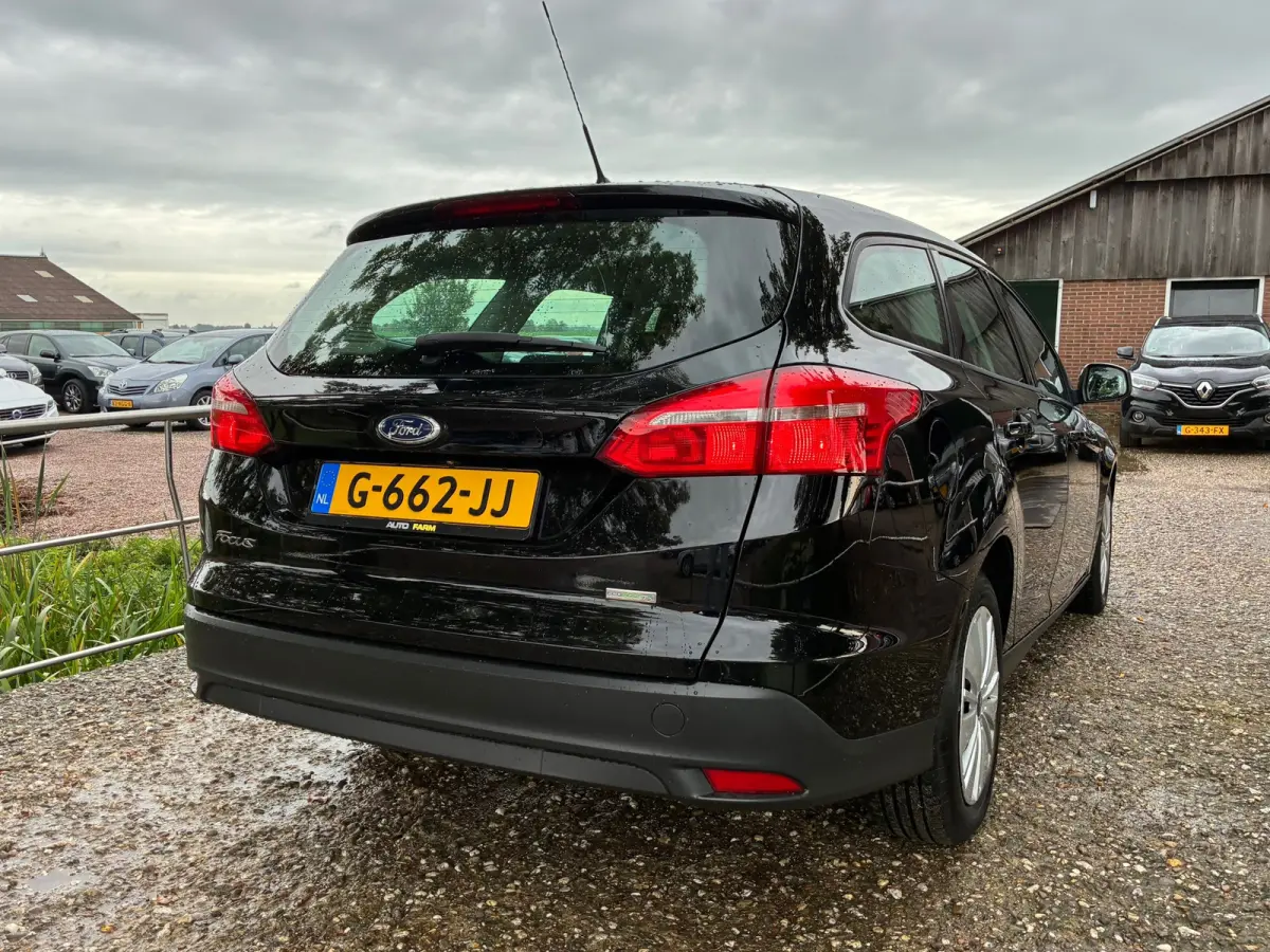 1.0 Trend | 103.000 km + Airco + Stoel verw. Nu € 6.450,-!!!