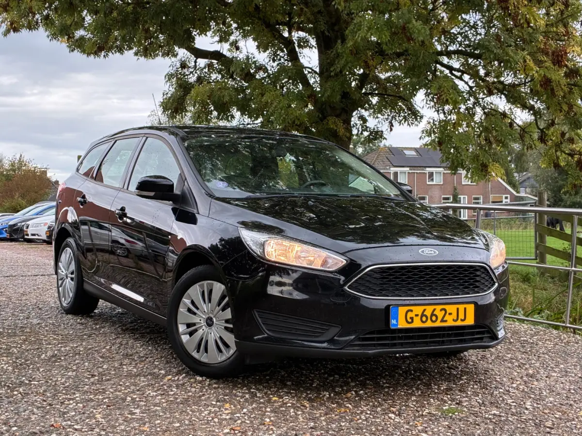 1.0 Trend | 103.000 km + Airco + Stoel verw. Nu € 6.450,-!!!
