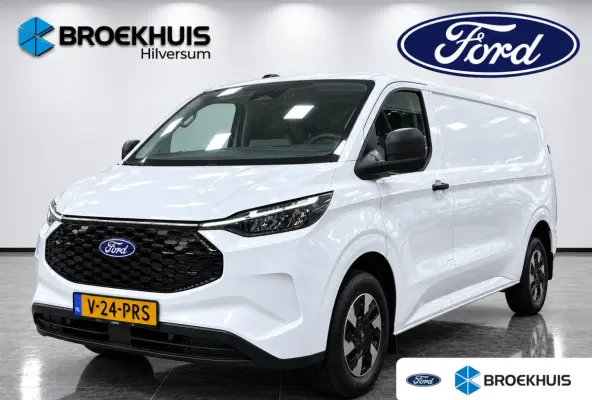 Transit E-Custom Trend 136pk L1 RWD | Nieuw | Ford Protect 2 + 3 garantie | 2.300 kg Trekgewicht | Elektrisch |