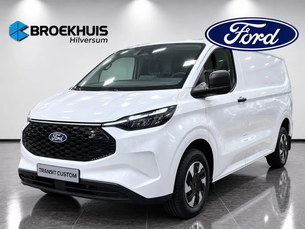 320 L1H1 136pk Trend 71 kWh | Nieuw! | WLTP range 370km | Ford Protect 2+3 jaar | Laadruimte afwerking |