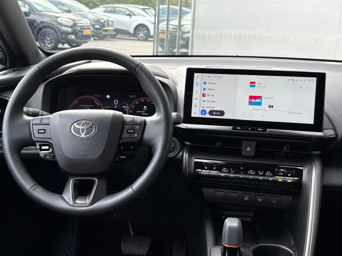 1.8 Hybrid 140PK First Edition Bi-Tone/Winter-pack/Gr.-navigatie/Elektr.klep/Camera/Adapt.-cruise