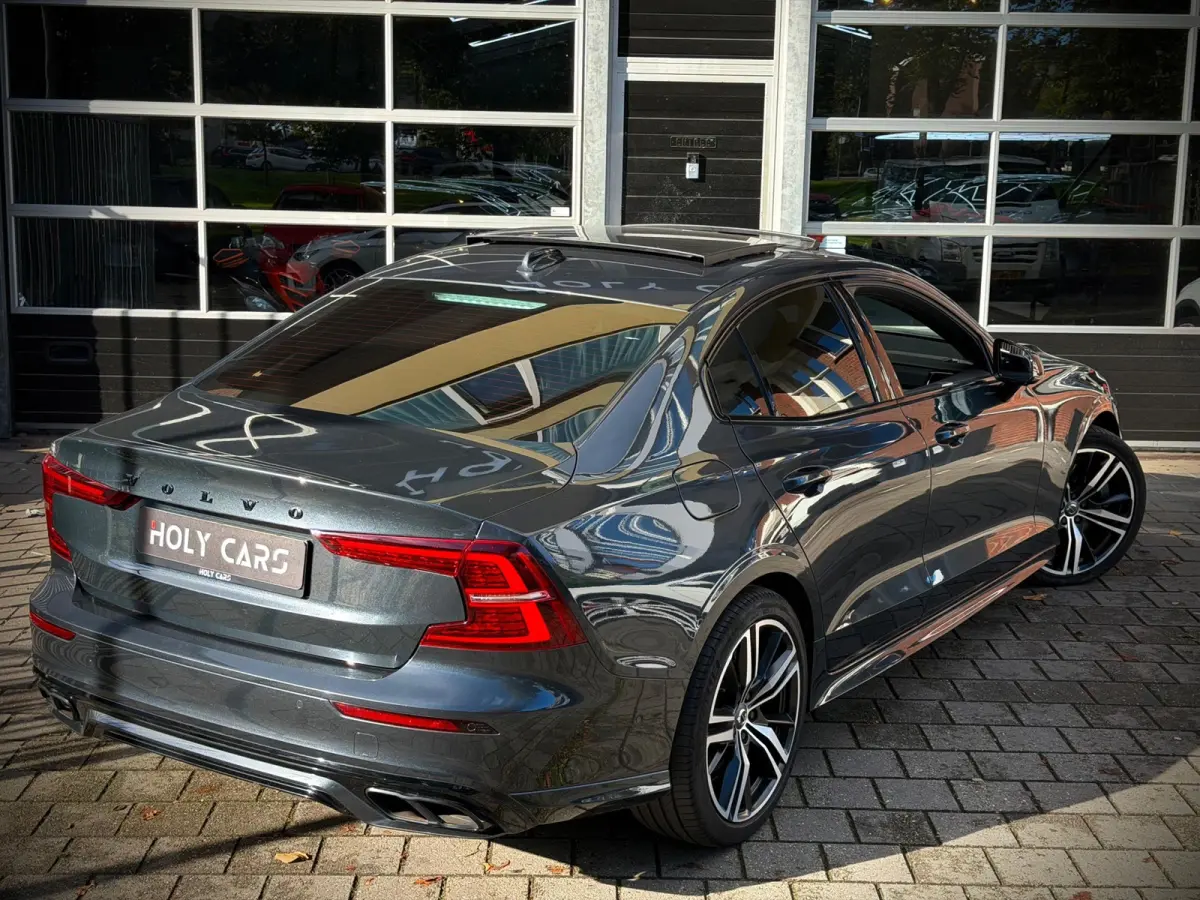 2.0 T8 AWD Polestar Engineered | PANO | LEER | LED | CARPLAY |