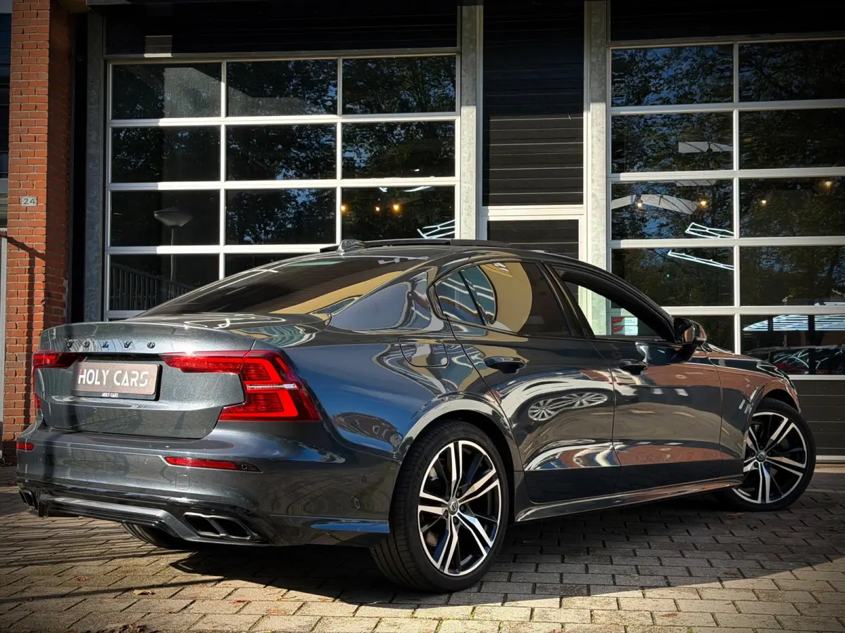 2.0 T8 AWD Polestar Engineered | PANO | LEER | LED | CARPLAY |