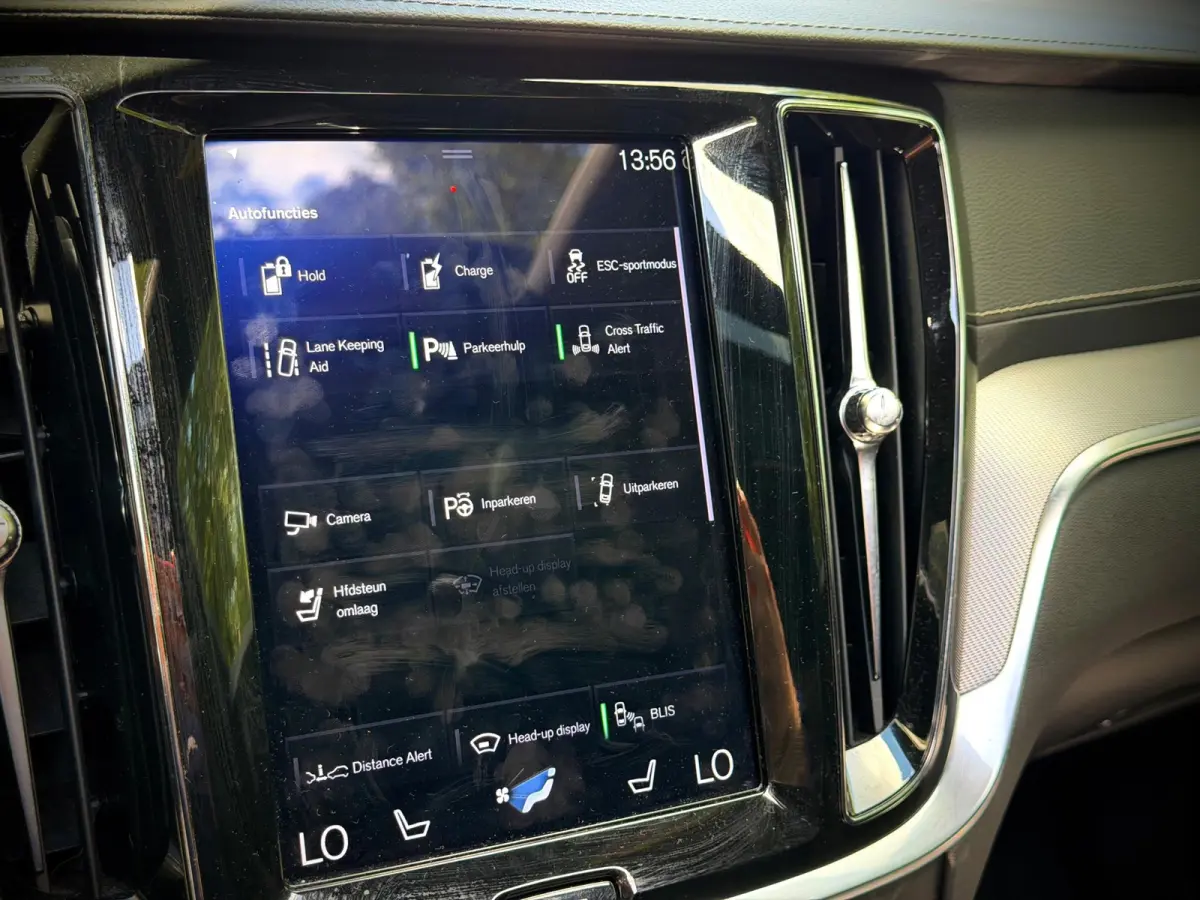 2.0 T8 AWD Polestar Engineered | PANO | LEER | LED | CARPLAY |
