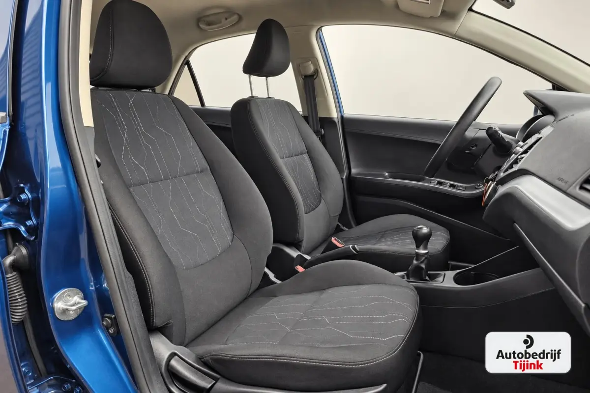 1.0 CVVT ComfortLine | Airco | Parkeersensoren achter | All-seasons | 5-DRS |