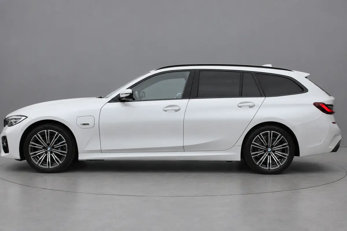 330e High Executive M-SPORT SHADOW PANORAMADAK MEMORY 360-CAMERA KEY-LESS CARPLAY TREKHAAK