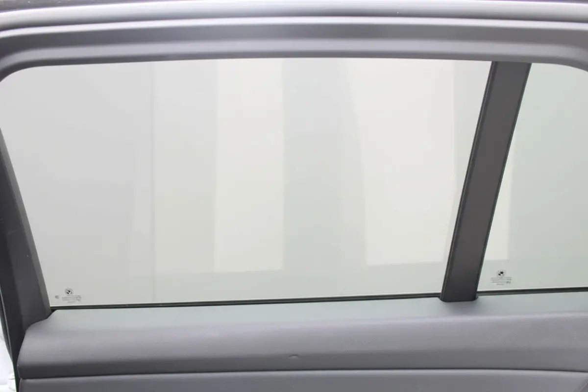 330e High Executive M-SPORT SHADOW PANORAMADAK MEMORY 360-CAMERA KEY-LESS CARPLAY TREKHAAK