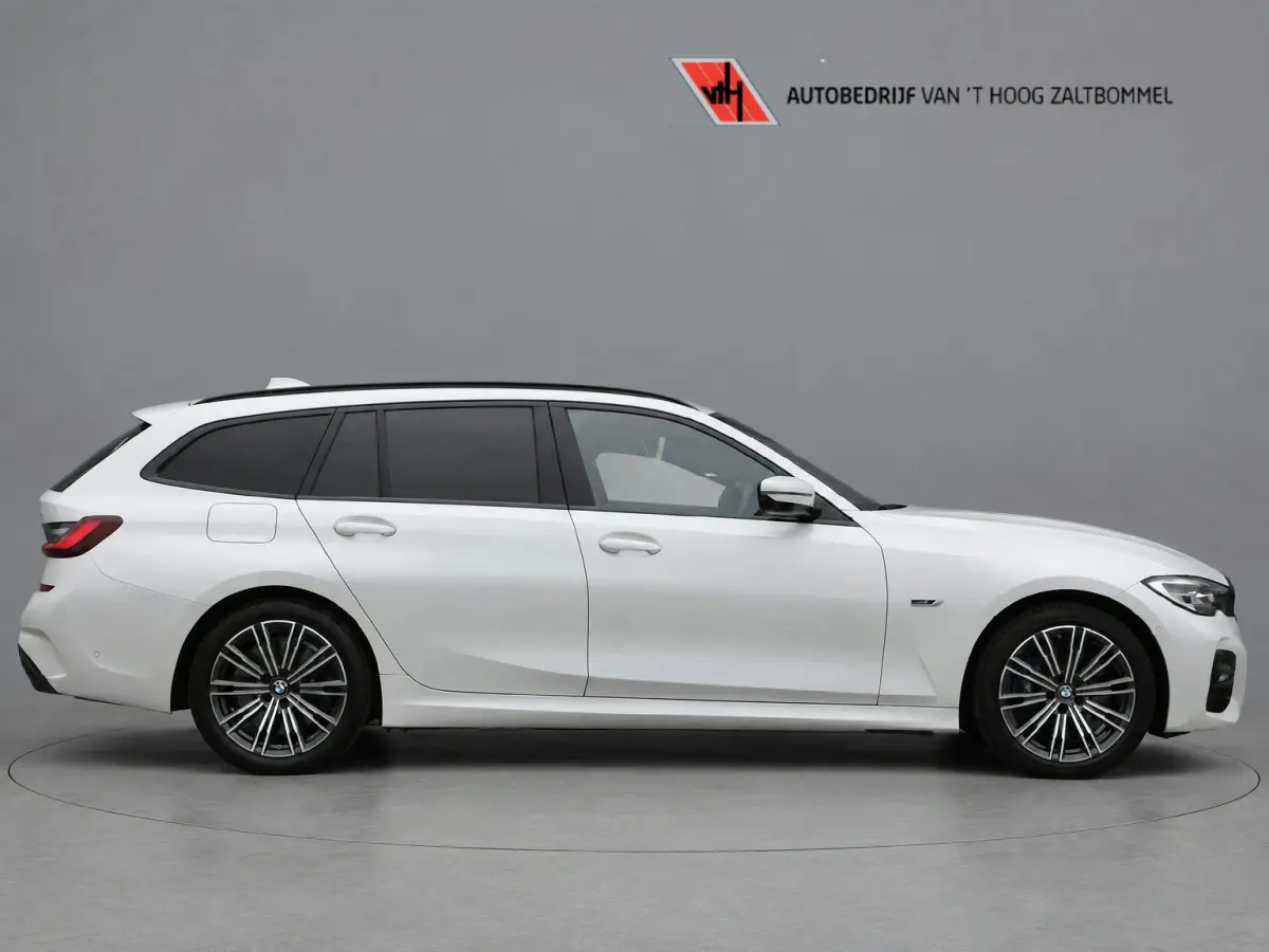 330e High Executive M-SPORT SHADOW PANORAMADAK MEMORY 360-CAMERA KEY-LESS CARPLAY TREKHAAK