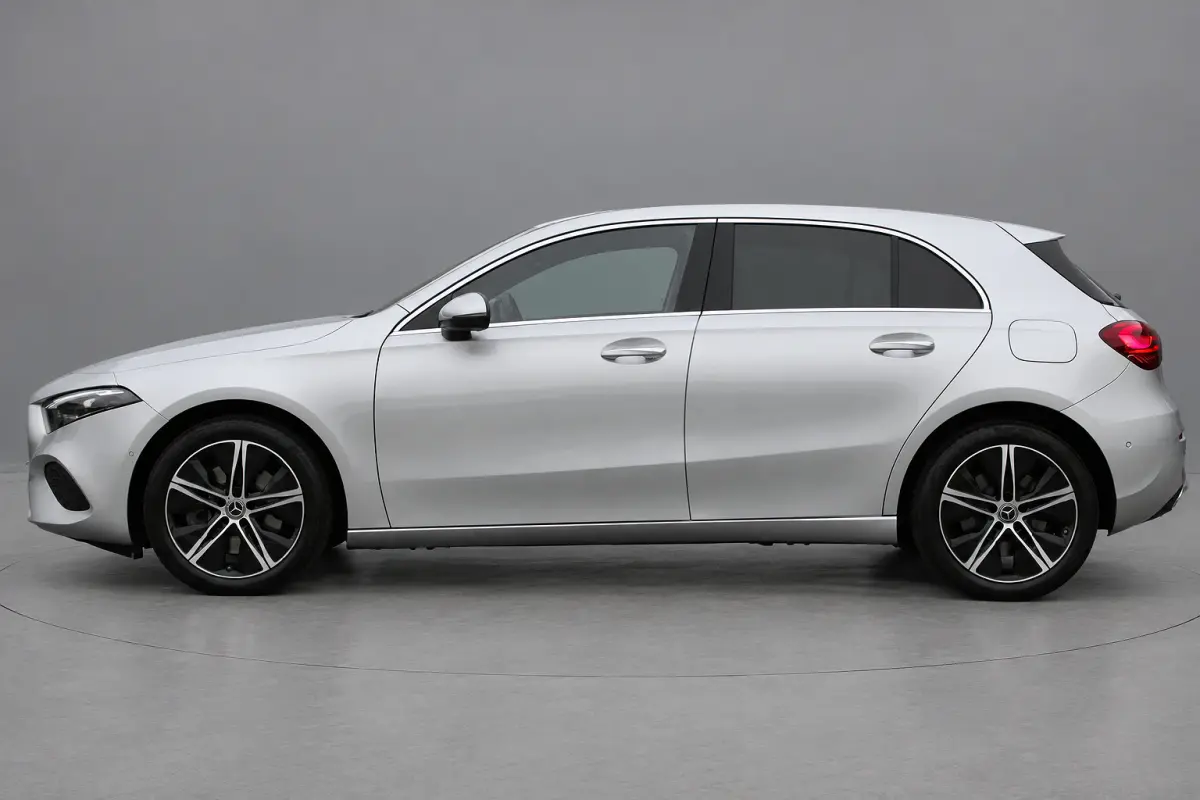 250e AUT8 Luxury Line (FACELIFT) LEDER SFEER NAVI TREKHAAK