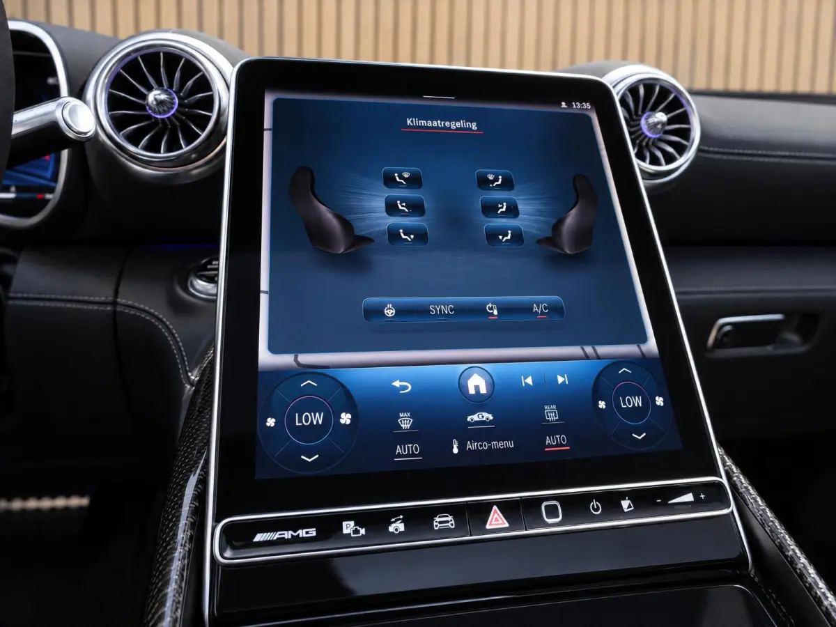 Roadster AMG 63 4MATIC+ |Carbon intr./Exter. |Lift | Head-up| Burmester |Memory-pakket