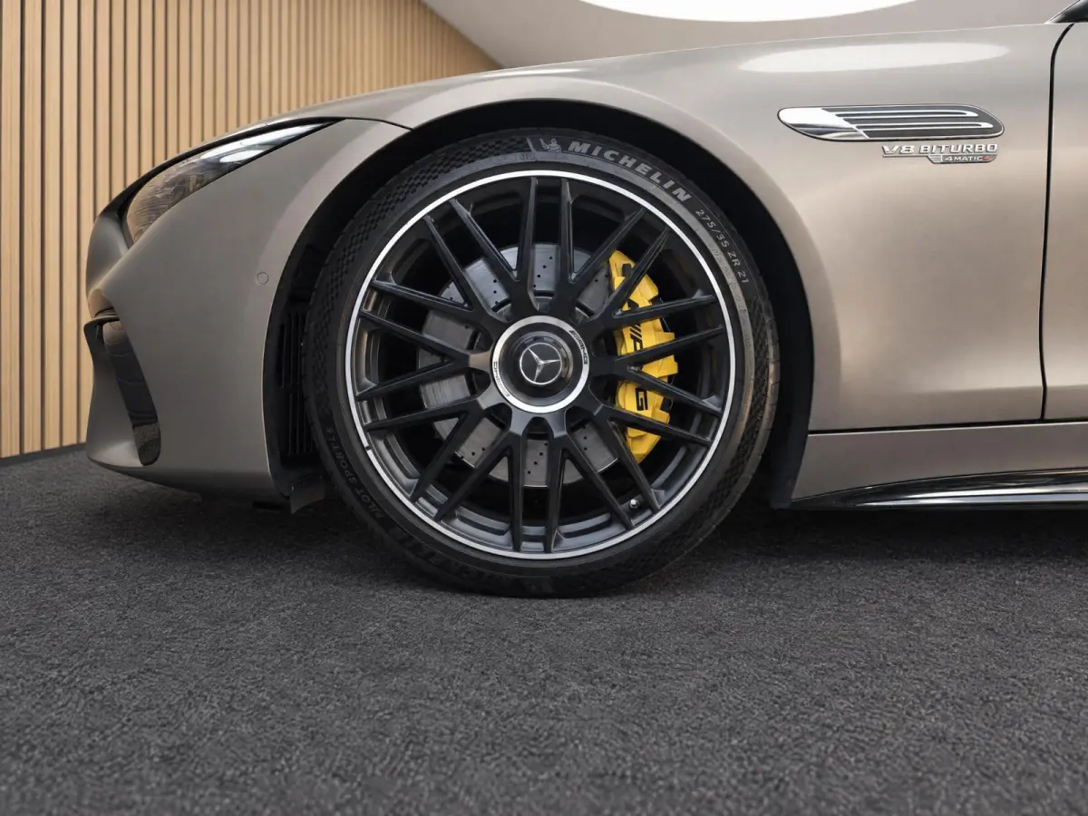 Roadster AMG 63 4MATIC+ |Carbon intr./Exter. |Lift | Head-up| Burmester |Memory-pakket